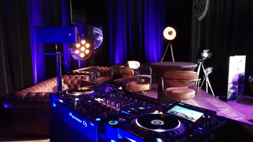 DJ afterwork saint brieuc volvo le loft